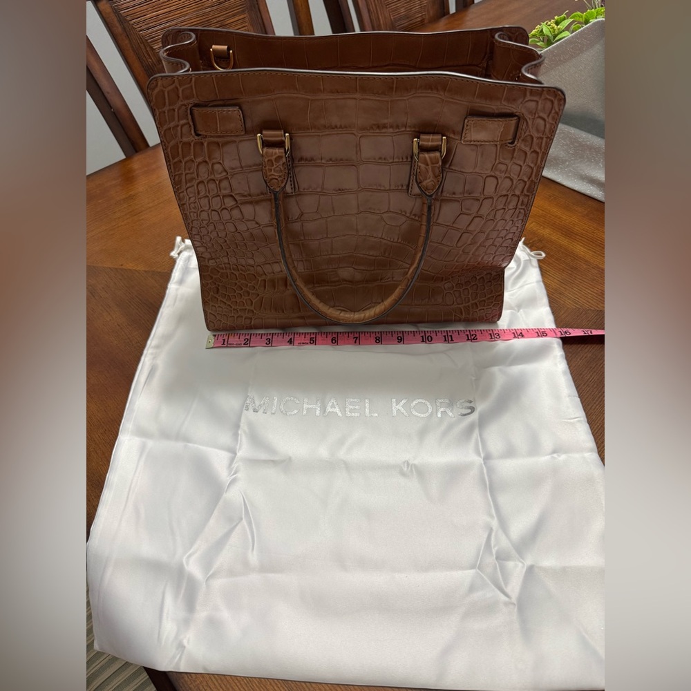 Vintage Michael Kors Tan Leather Crocodile Embossed Handbag - Picture 8 of 12